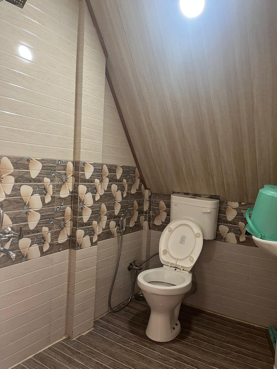 Deluxe Cottage Interior