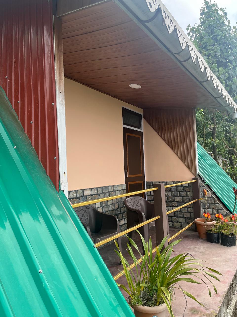 Premium Cottage Lawn