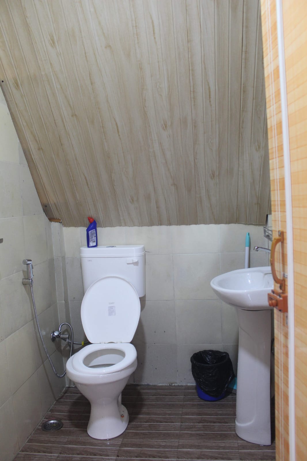 Premium Cottage Lawn